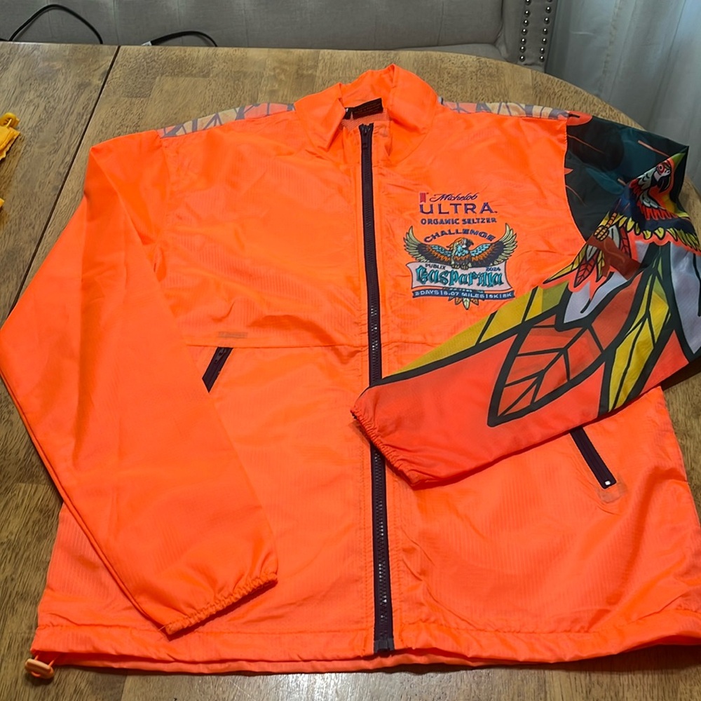 NWOT Leslie Jordan Jacket Michelob Ultra Challenge Gasparilla 2024 size M